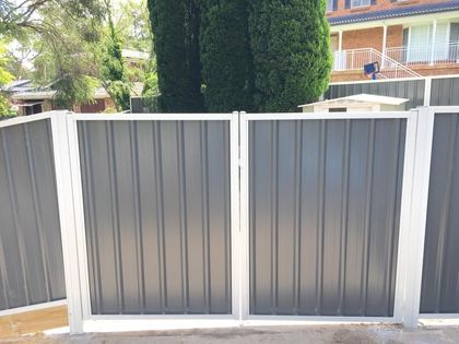 Standard / Trimdek Colorbond fence sheet profile