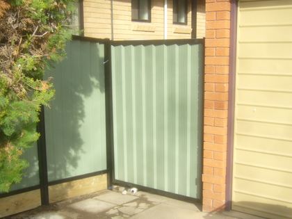 Colorbond single gates