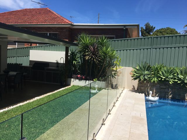 Colorbond pool fence height extension with solid sheet